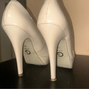 G by Guess White Heels